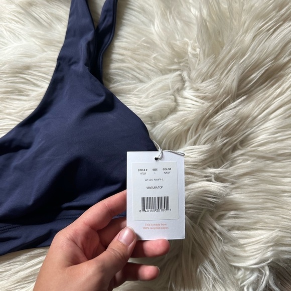 ANDIE The Ventura Top Navy Blue - Picture 5 of 7